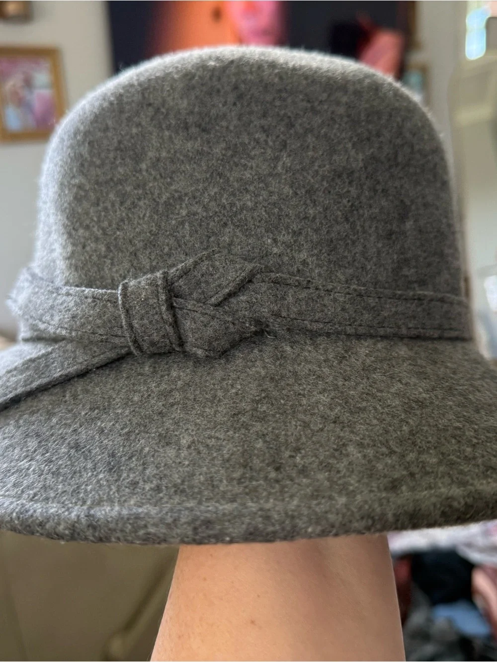 Scala Gray Wool Women's Hat with Knot Trim